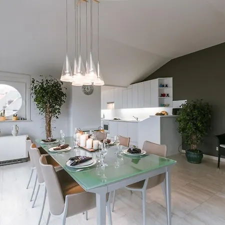 4 Bedroom In Knokke-duinbergen *