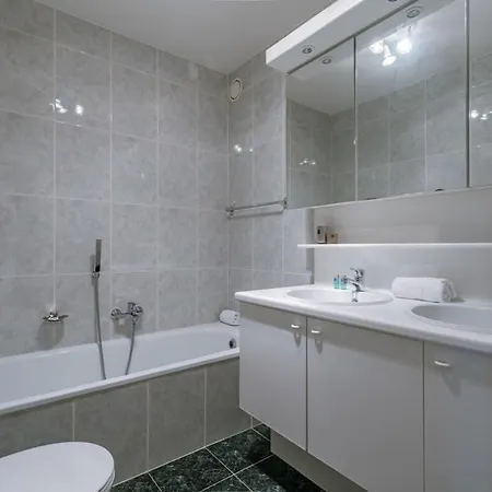 4 Bedroom In Knokke-duinbergen 公寓