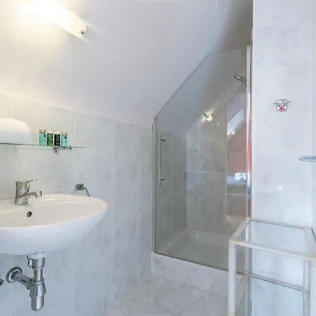 4 Bedroom In Knokke-duinbergen 公寓