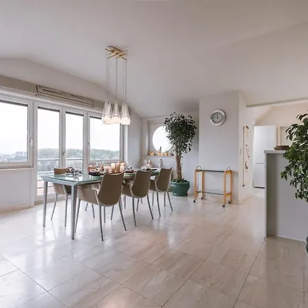 公寓 4 Bedroom In Knokke-duinbergen